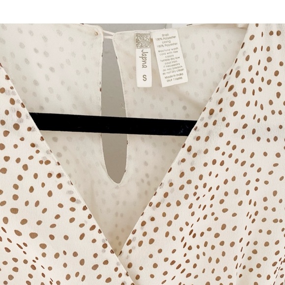 Boutique, Japan top long sleeve cream, and brown dot size small layer ruffle - Picture 3 of 4